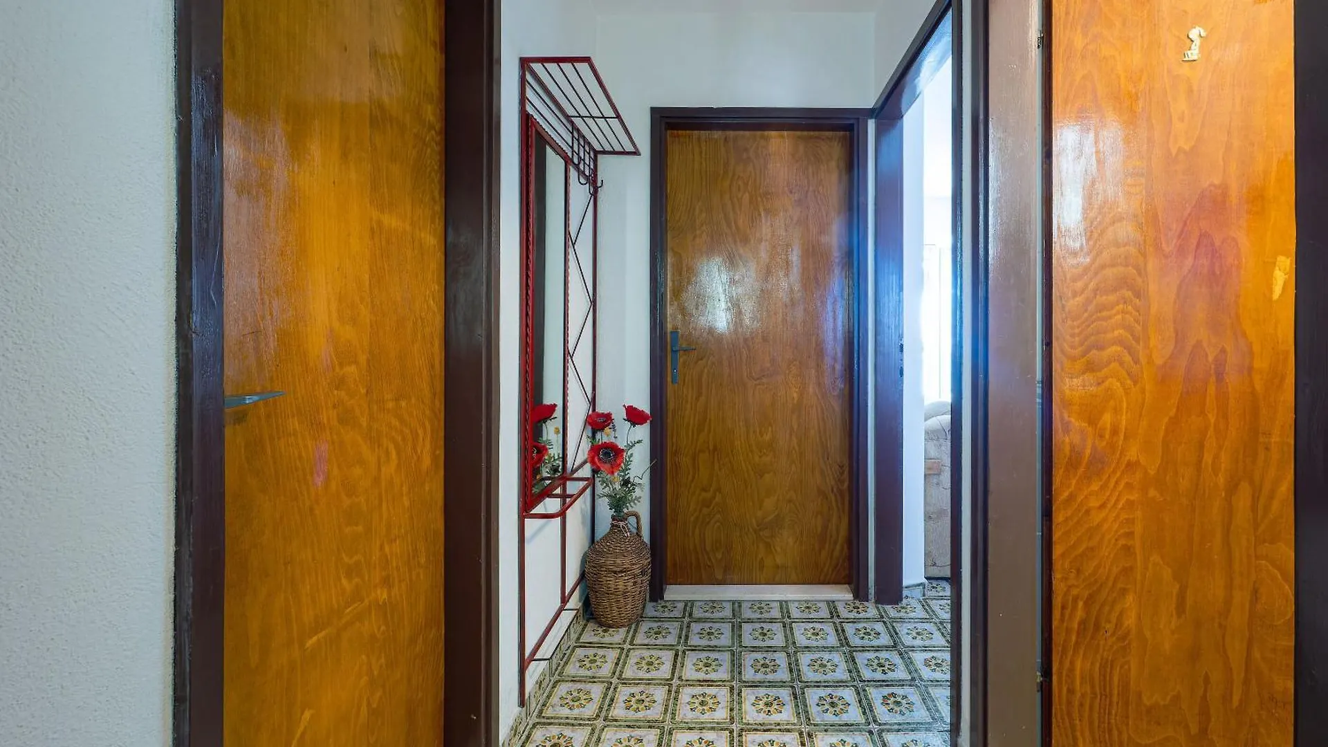 Apartment Vera Trogir 0*,